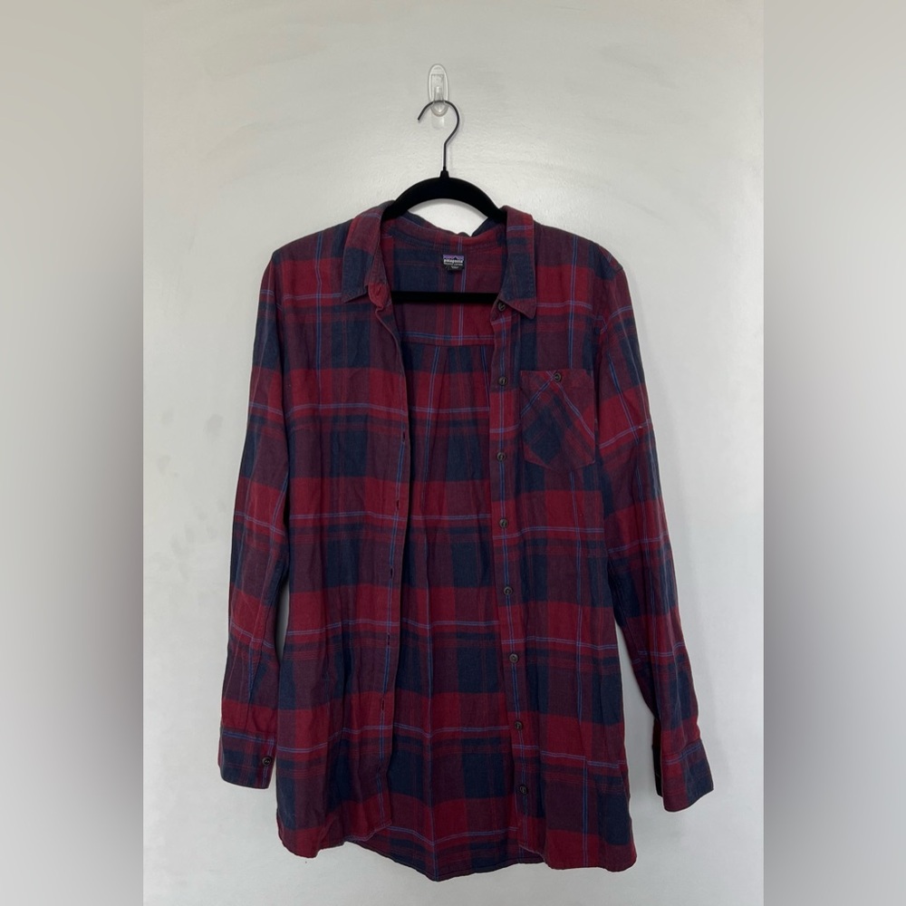 Patagonia 100% Organic Cotton Classic Red and Blue Flannel Shirt